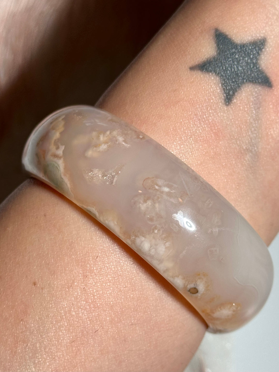 Flower Agate Bangle Bracelet