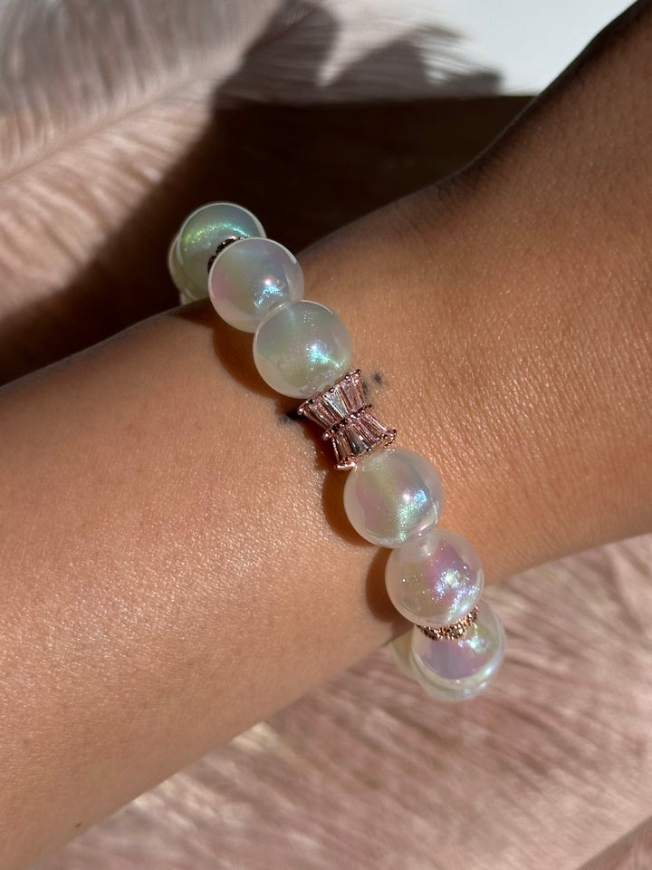 Pearly White Glitter Bracelet