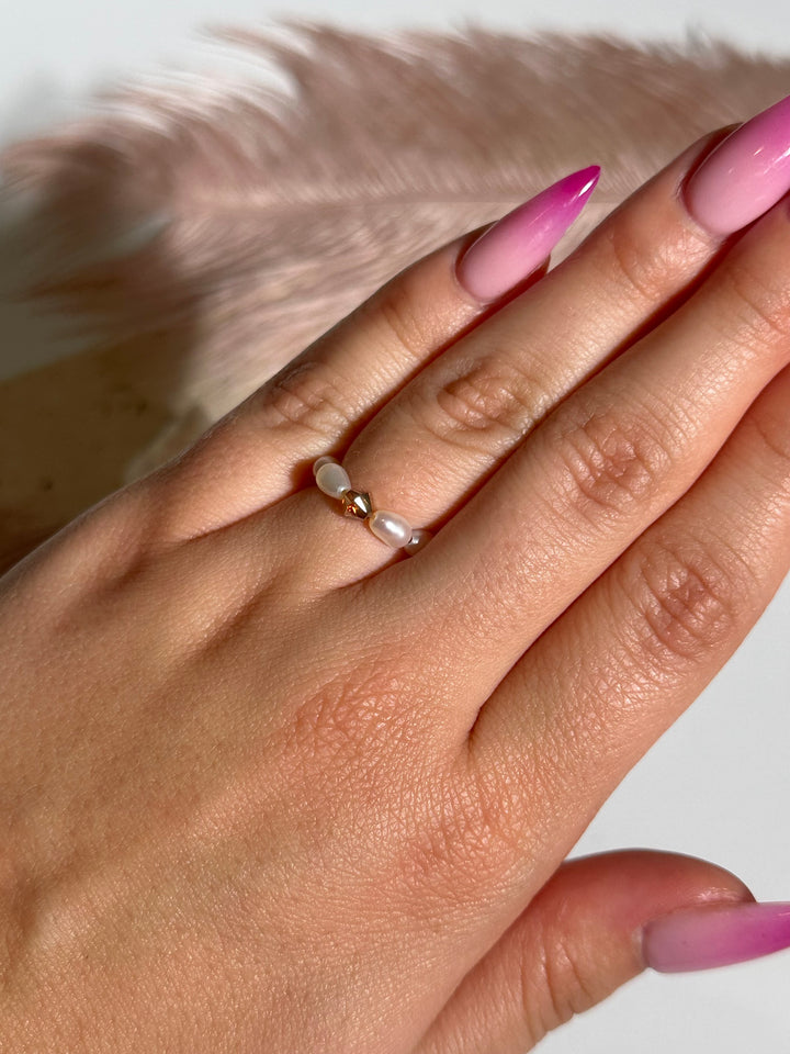 Gold Swarovski & White Pearl Ring