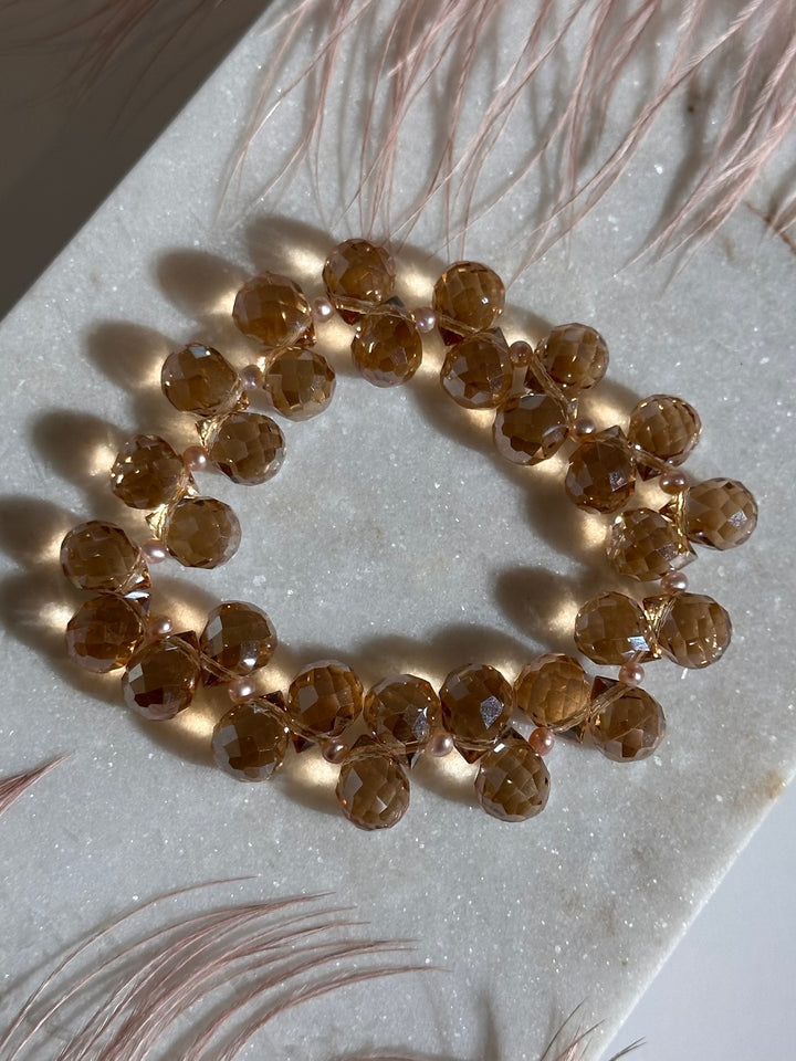Golden Teardrops Bracelet