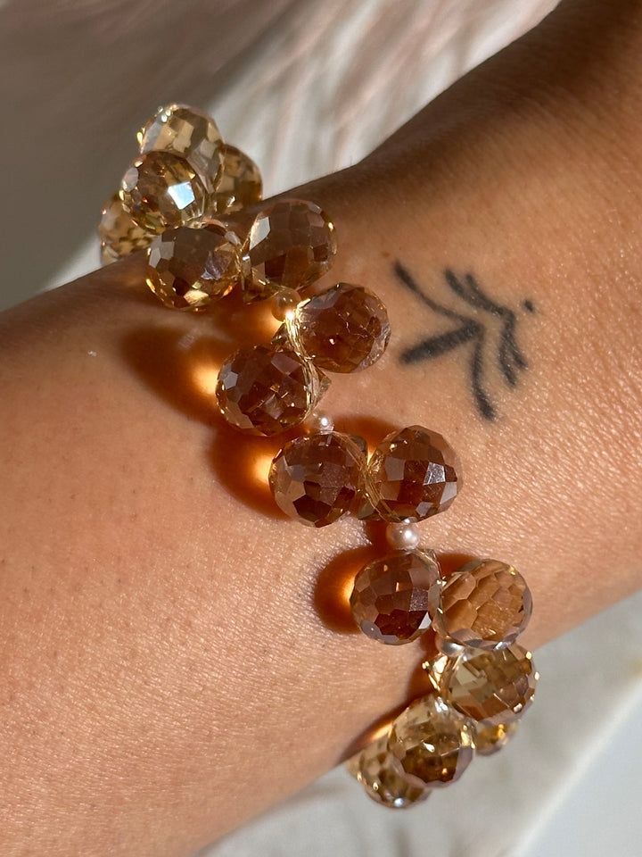 Golden Teardrops Bracelet