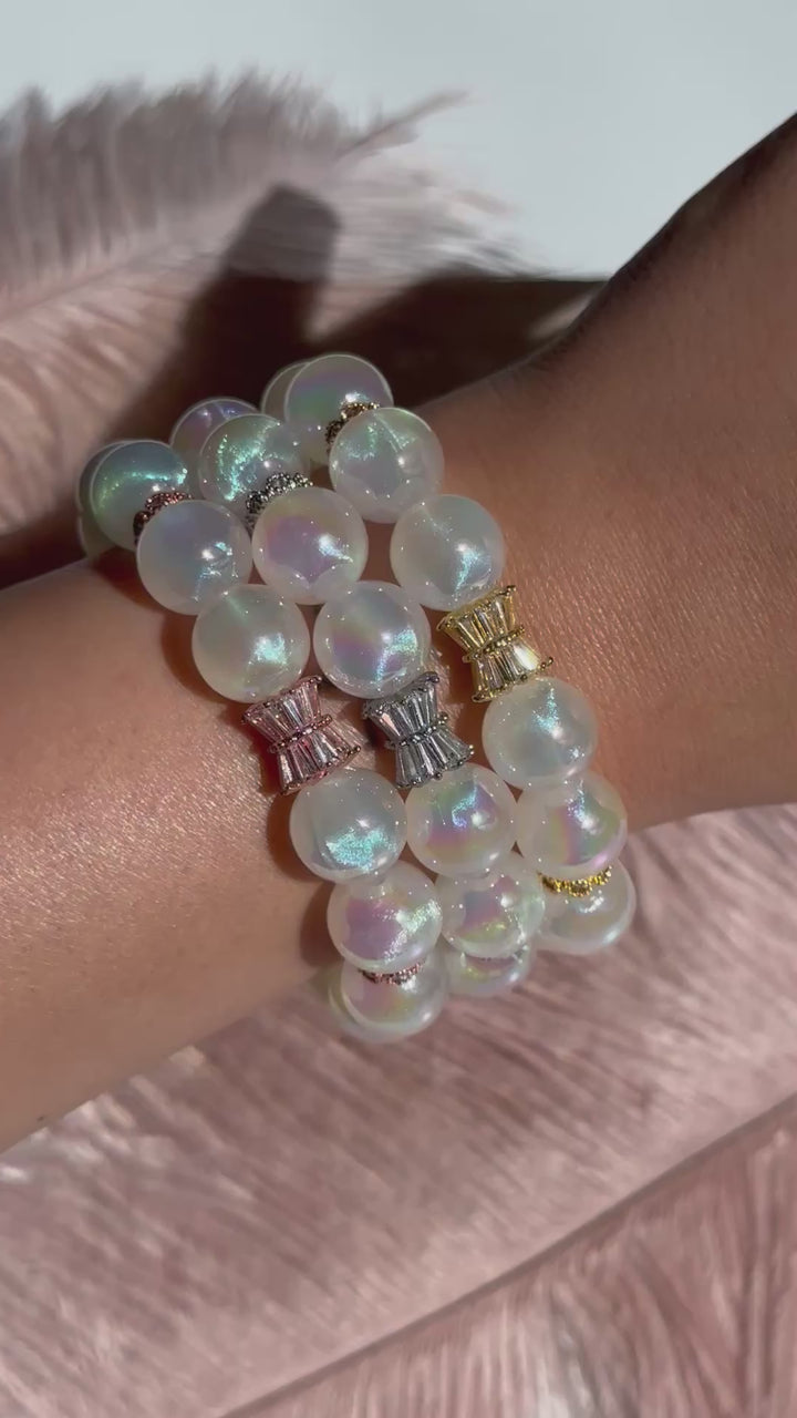 Pearly White Glitter Bracelet